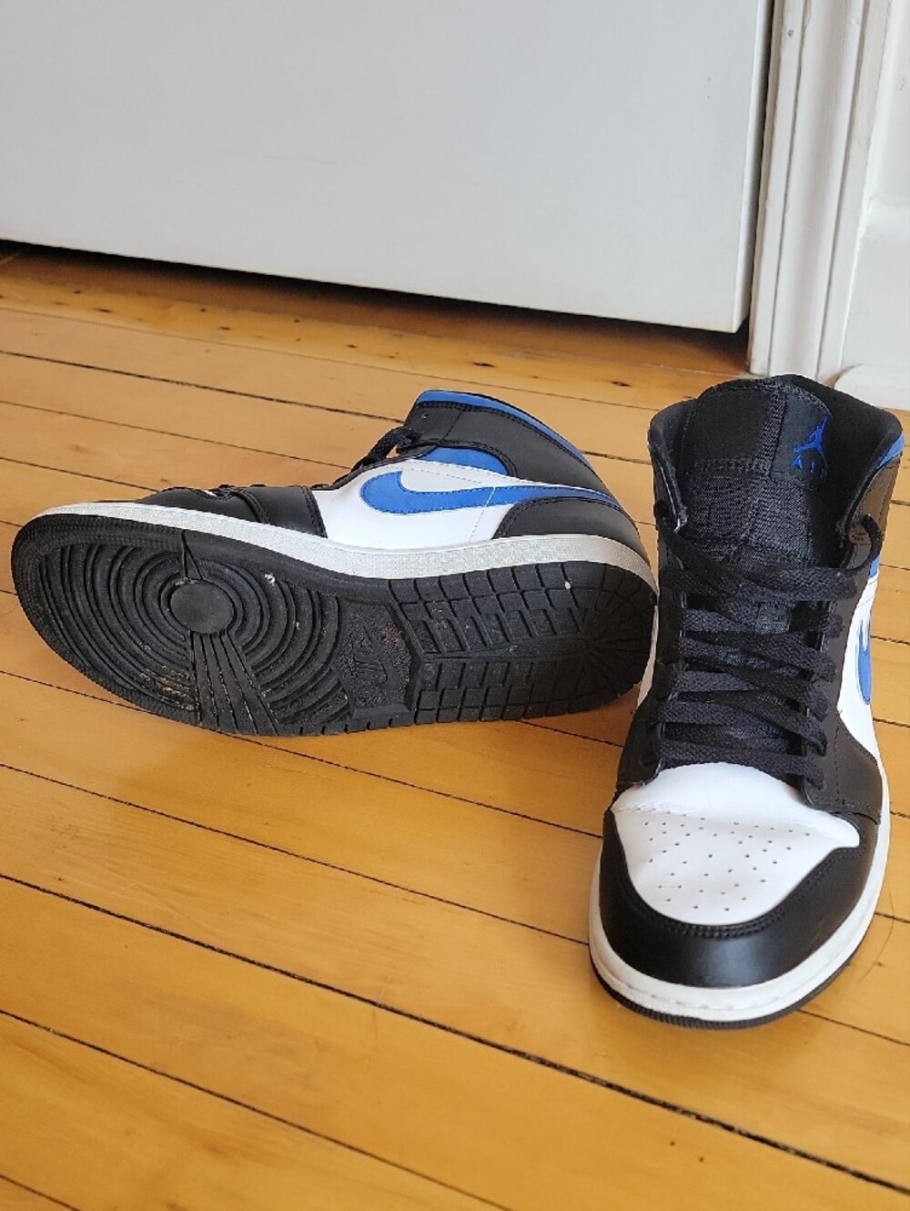 Air Jordan 1 Mid Racer Blue Black White Sneakers Men's Size 10 - Picture 4 of 7